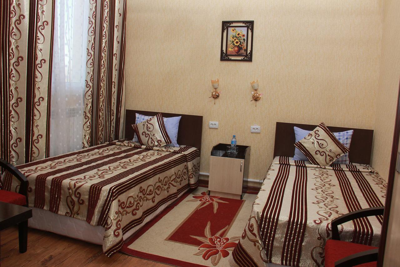Ratmina Hotel Nukus Exterior photo