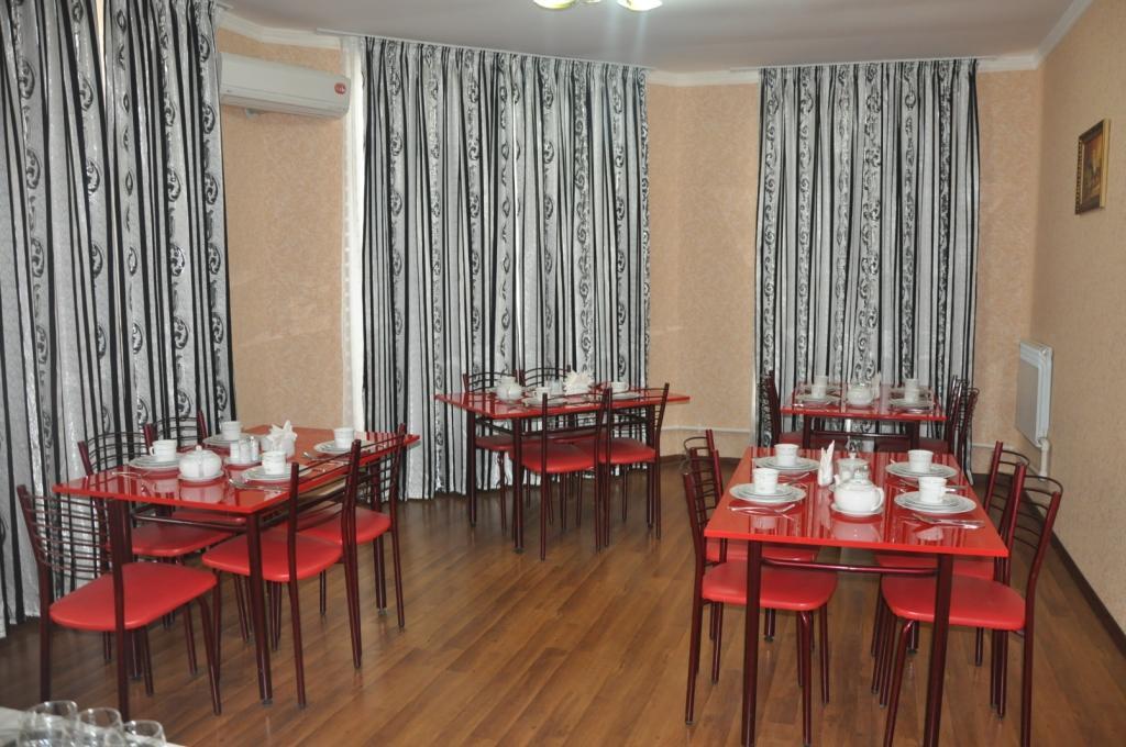 Ratmina Hotel Nukus Exterior photo